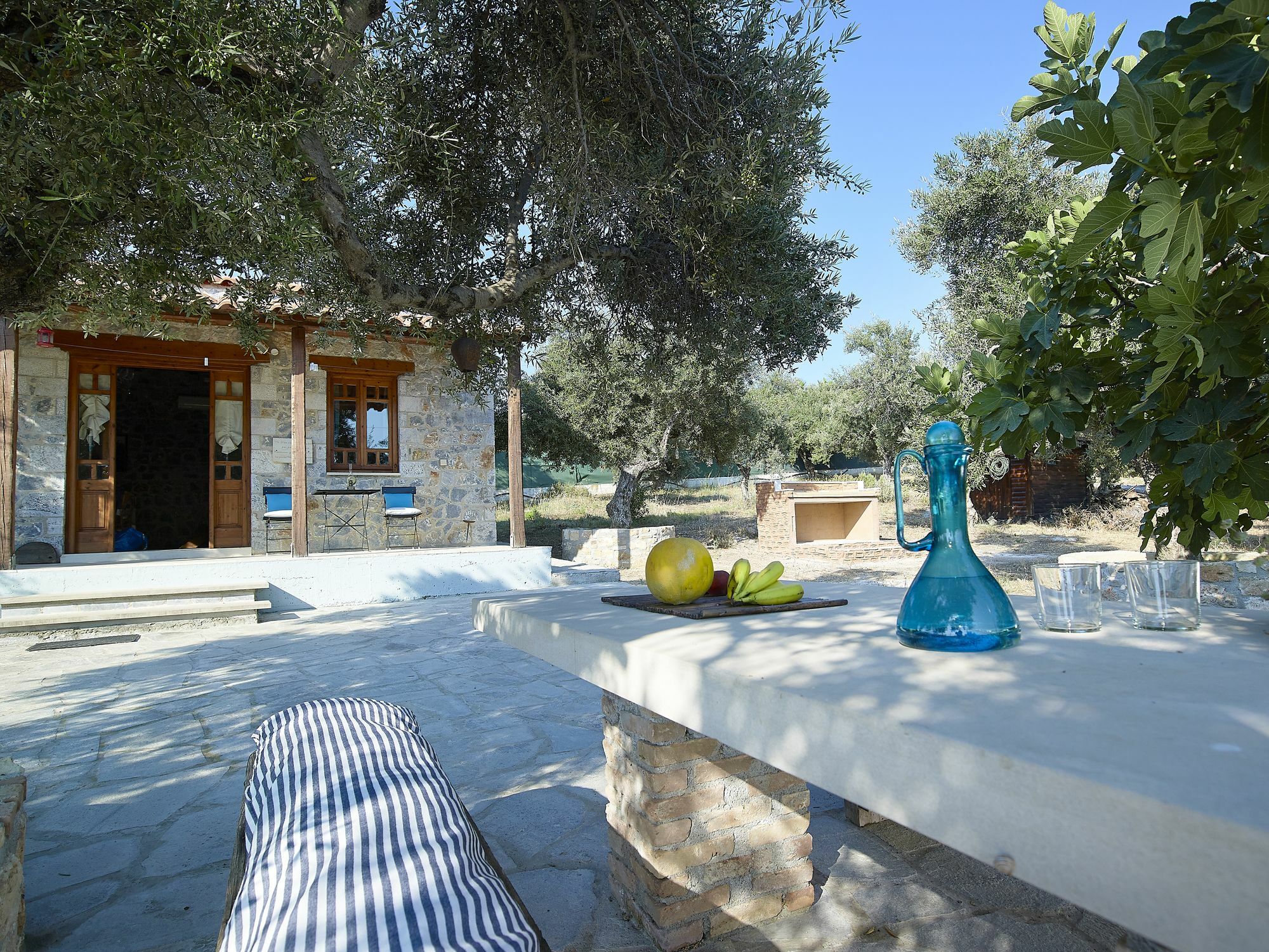 Fortino Villas Livadi  Exterior photo